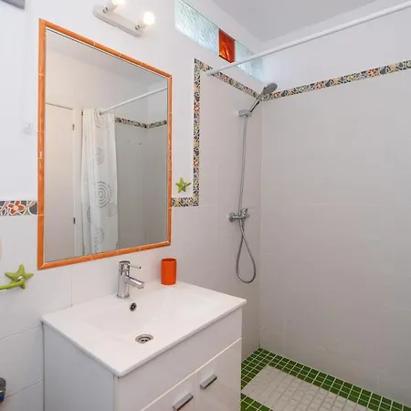 Spacious And Bright House Next To The Σπίτι διακοπών *