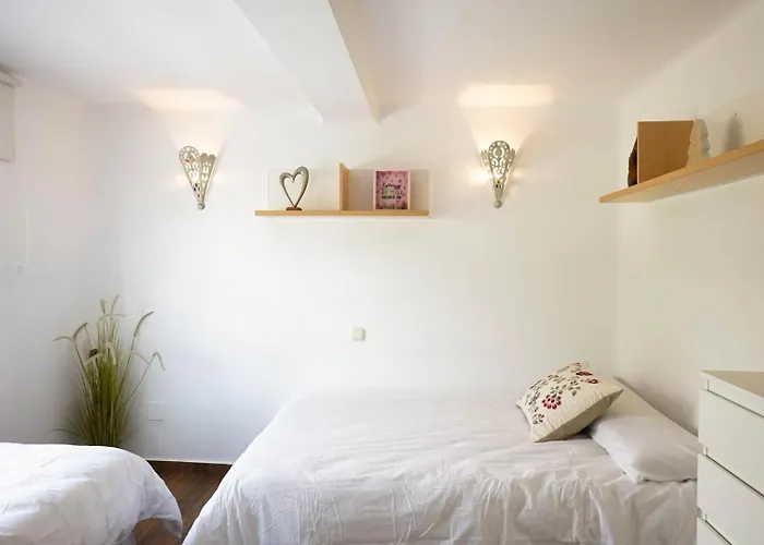 Spacious And Bright House Next To The Дом отдыха Марбелья